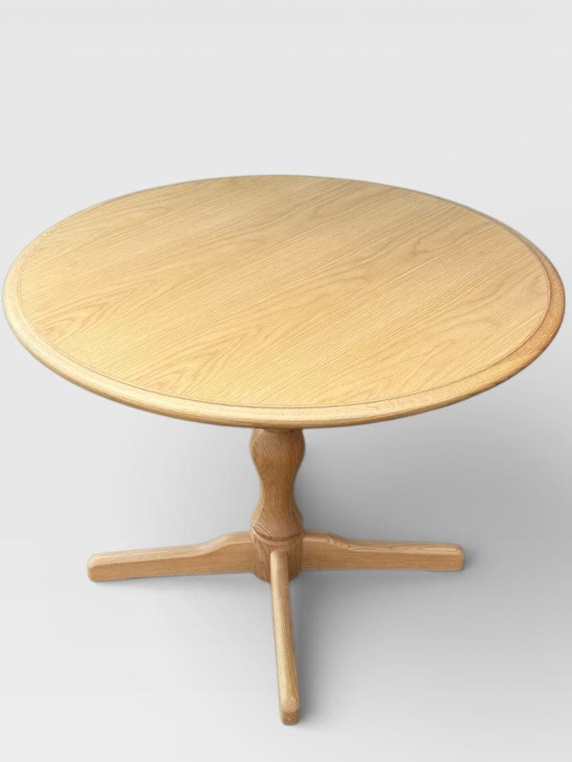 極美品 IDC 大塚家具 秋田木工 ラウンドテーブル北欧 姫系
