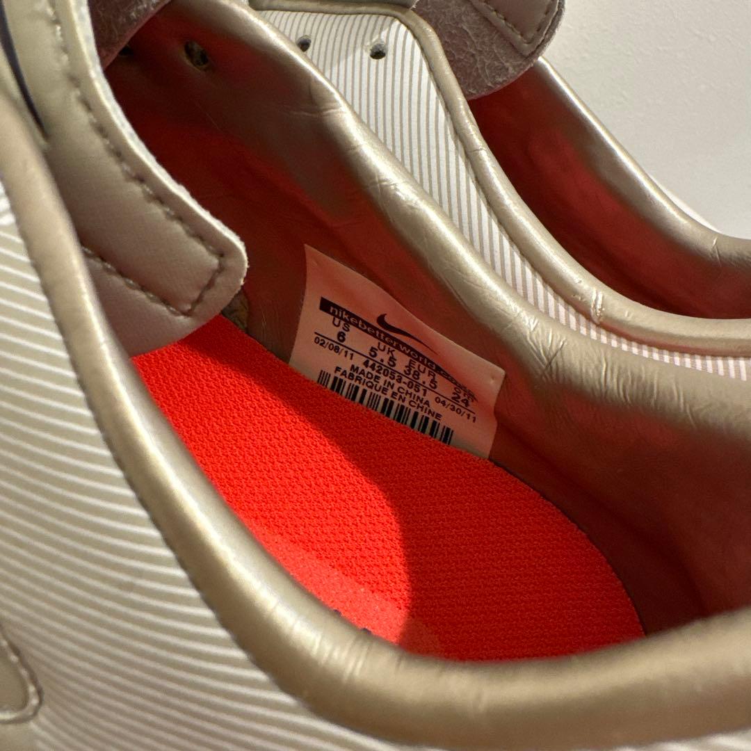 サッカー　NIKE スパイク　ナイキ マーキュリアル グライド