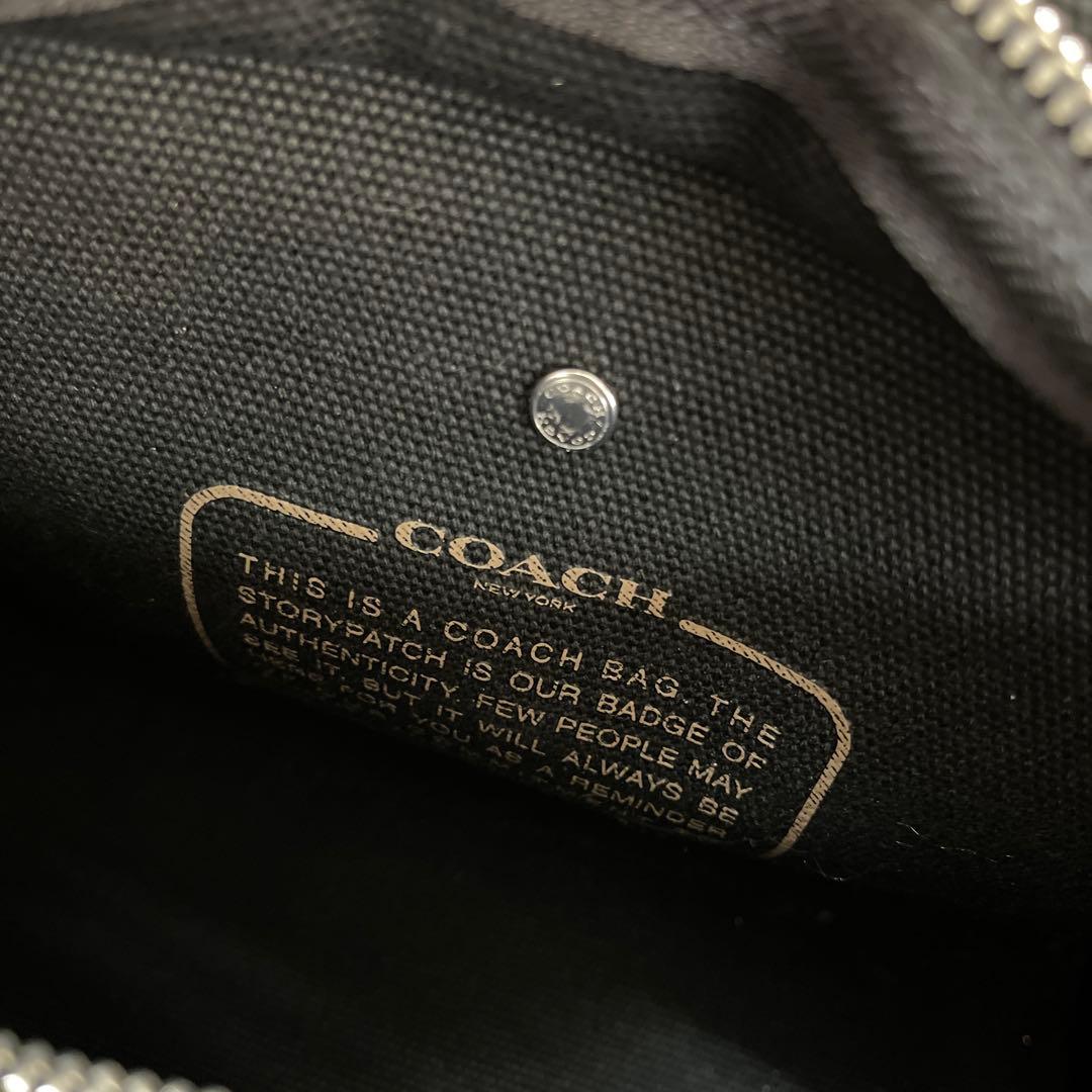 美品　人気のCOACH コーチ カーゴ トート 26