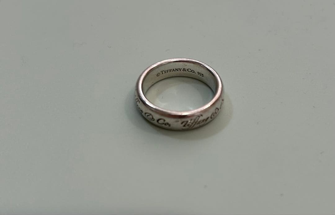 Tiffany & Co. シルバーリング ノーツ　筆記体