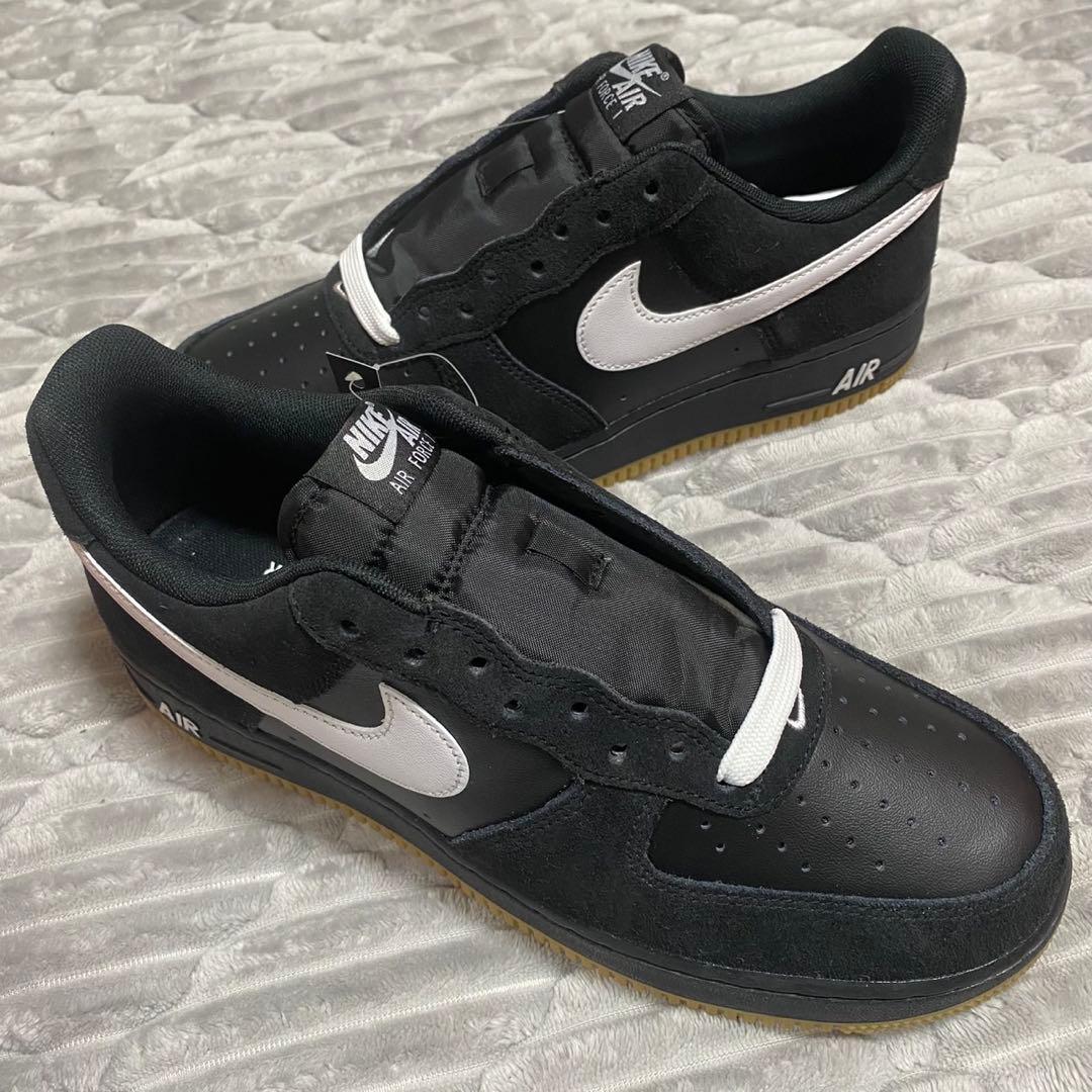 新品 ナイキ エア フォース 1 ‘07 LV8 27.5㎝