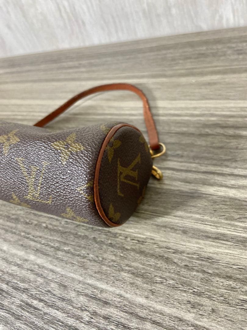 ルイヴィトン　パピヨン　ミニポーチ　モノグラム　ヌメ革