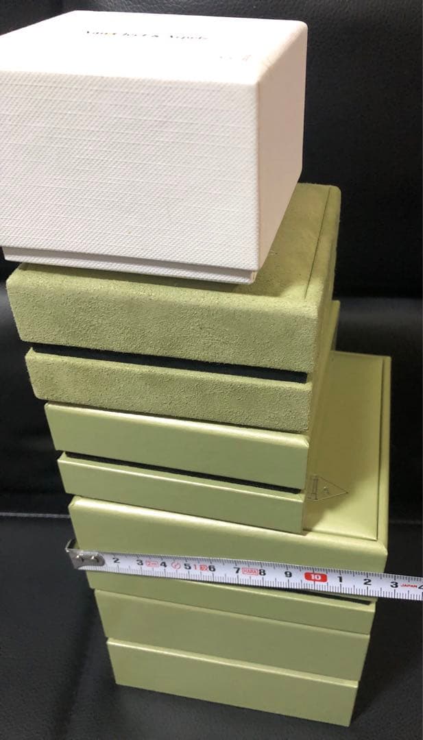 ヴァンクリーフ&アーペル　時計ケース　ジュエリーケース　アクセサリーケース