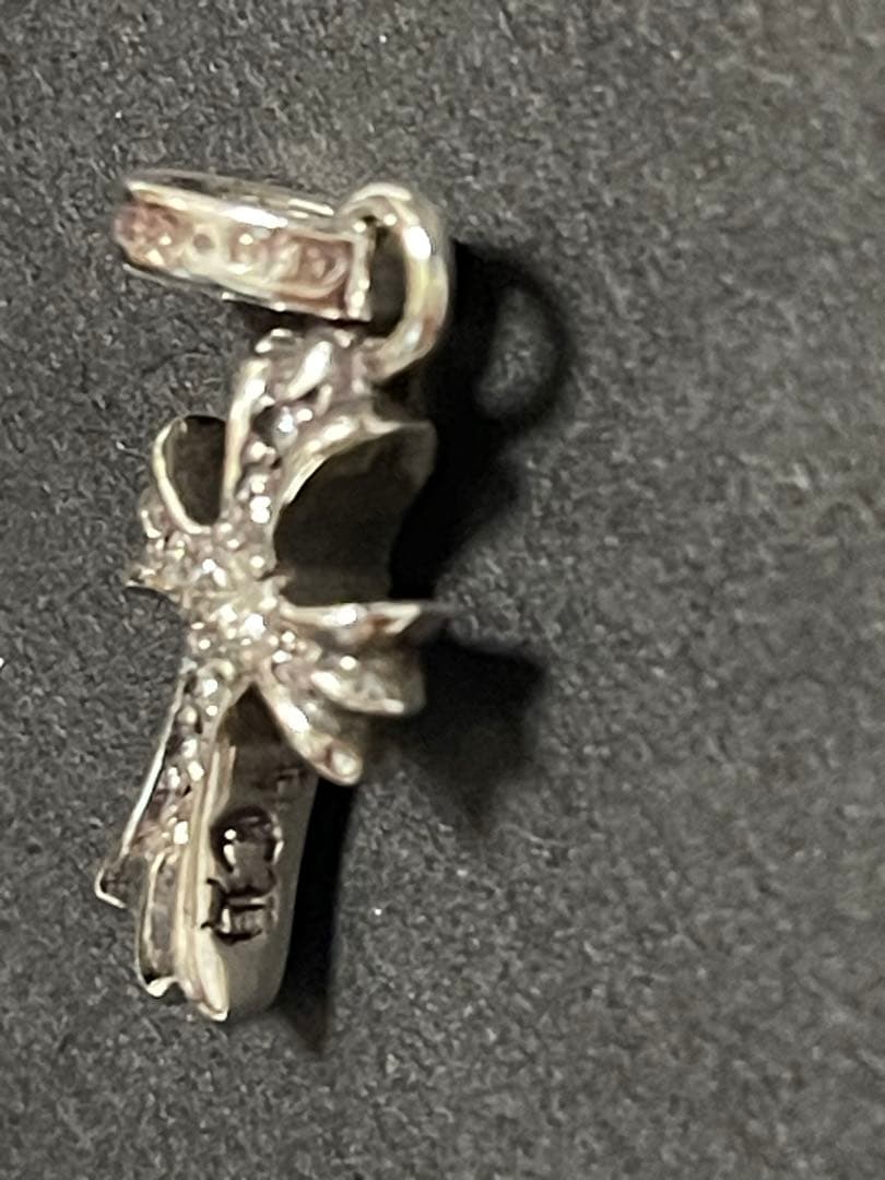 新品 原本 Chrome Hearts ベビーファット パヴェダイヤ チャーム