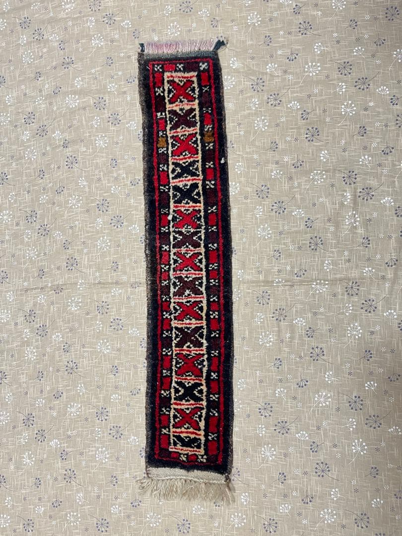 アフガニスタン　トライバルラグ　壁飾り　バルーチ族 82×17cm