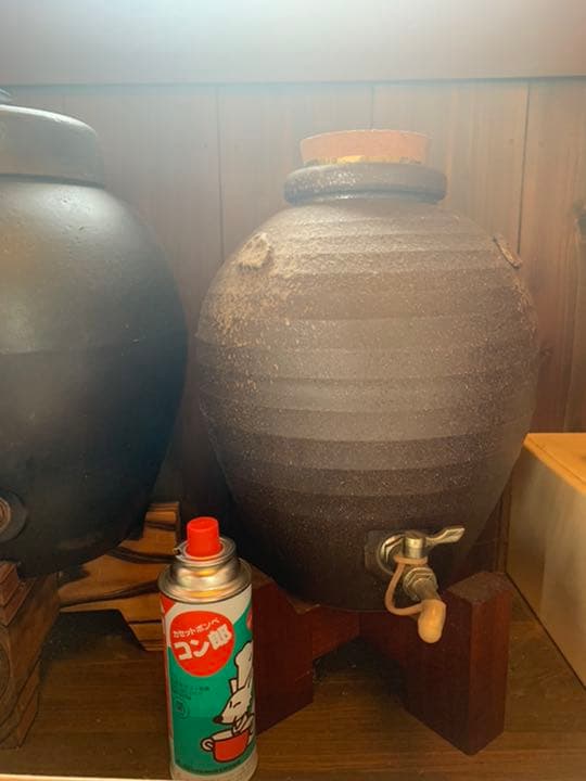 焼酎サーバー　お酒を入れるカメ　居酒屋などに