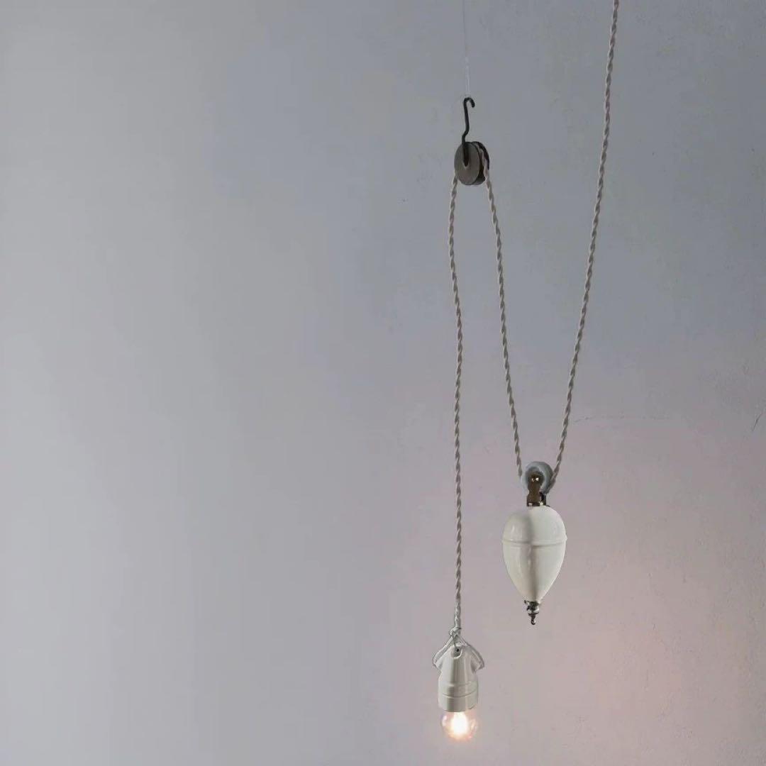 碍子吊り下げライト フランス陶磁滑車 ペンダントライト