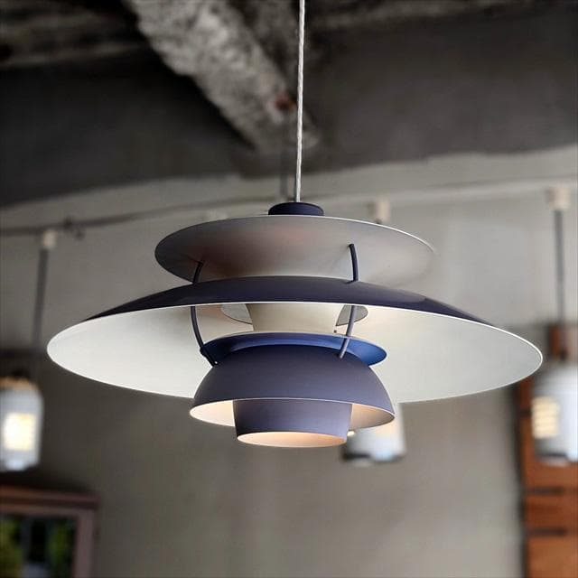 ルイスポールセン社製のPH5ペンダントライト（パープル）