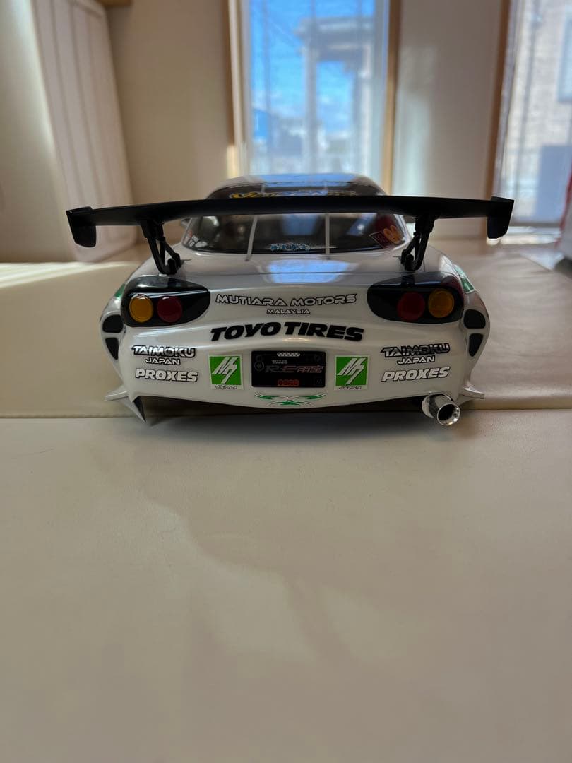 ヨコモ RE 雨宮 with TOYO TIRES D1-7ボディー