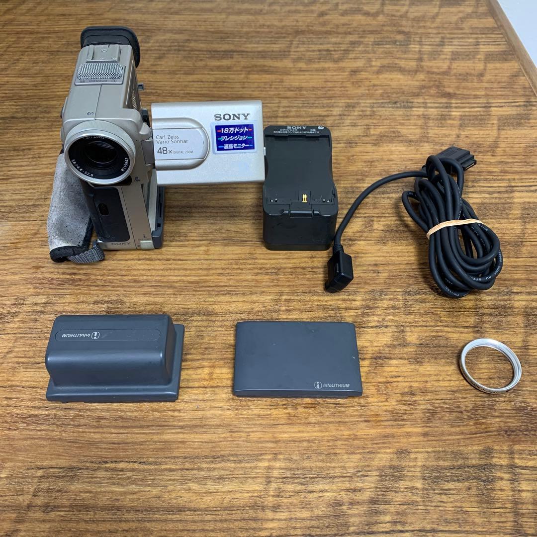 レア 希少 SONY ソニー　miniDV ビデオカメラ・DCR-PC10