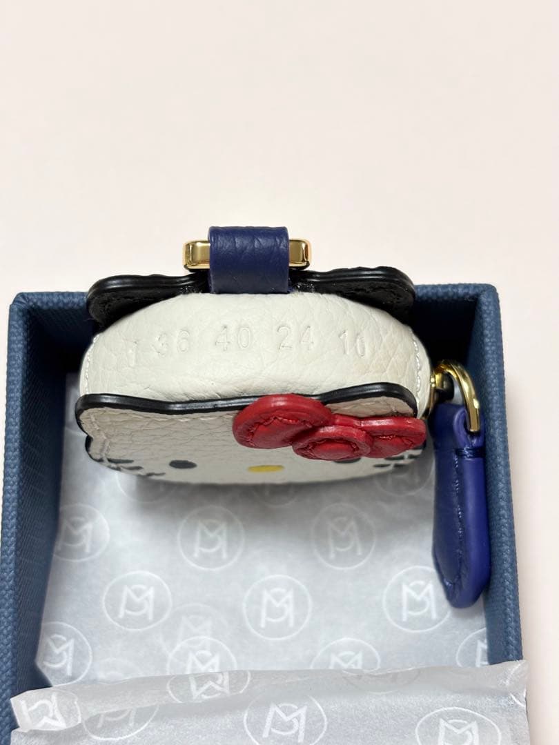 メゾンドサブレ ハローキティチャーム