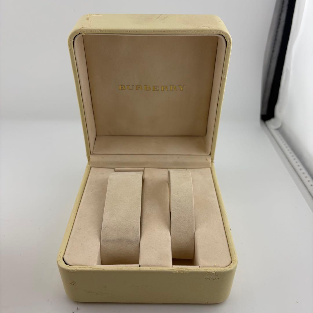 【超希少】バーバリー　ノバチェック　クォーツ　ブラック　メンズ　14000G