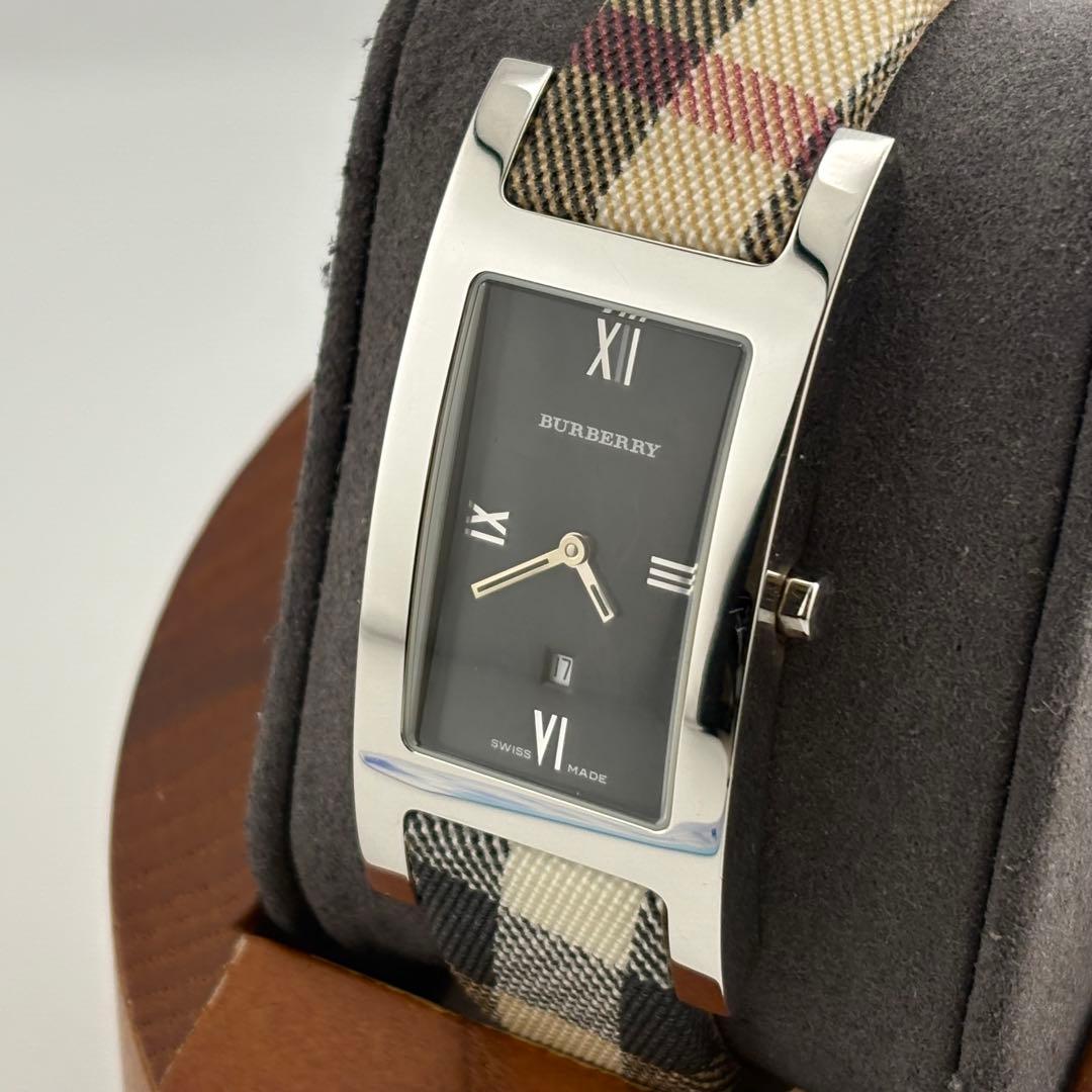 【超希少】バーバリー　ノバチェック　クォーツ　ブラック　メンズ　14000G