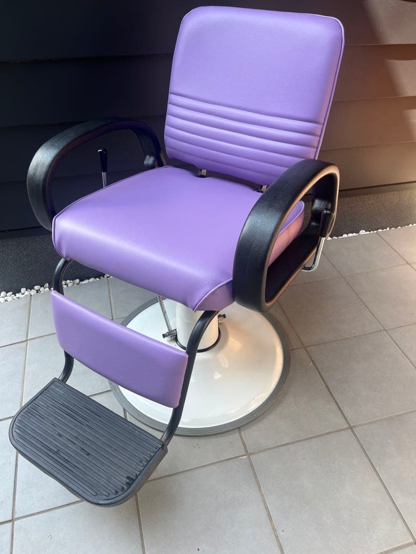 シャンプーチェア 定価138000円 張り替え済み