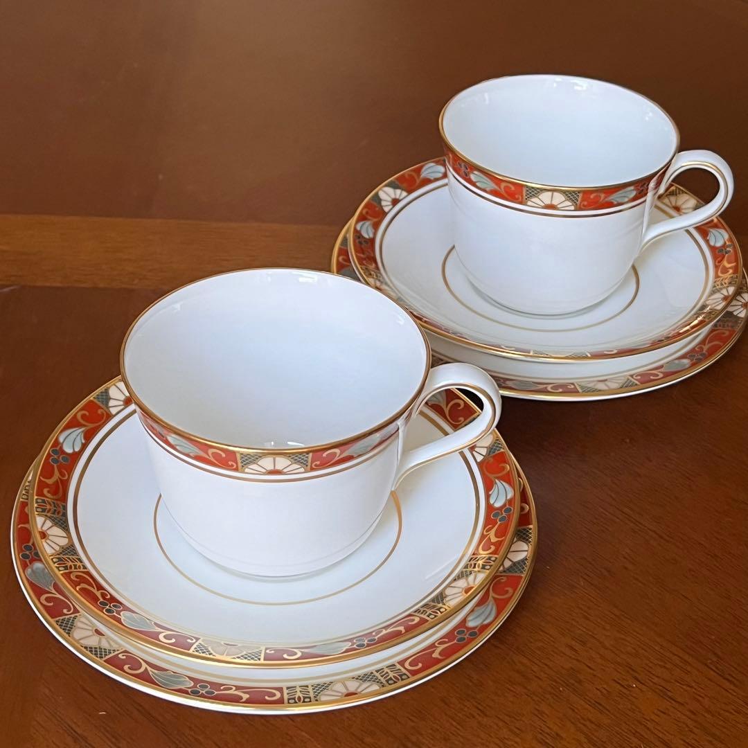 【美品】ロイヤルクラウンダービー★クロイゾンヌ★トリオ　ペア