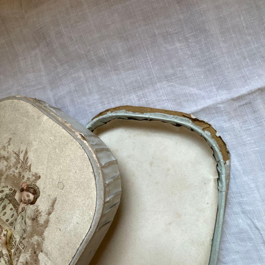 フランスアンティーク　ドラジェボックス　紙箱　菓子箱