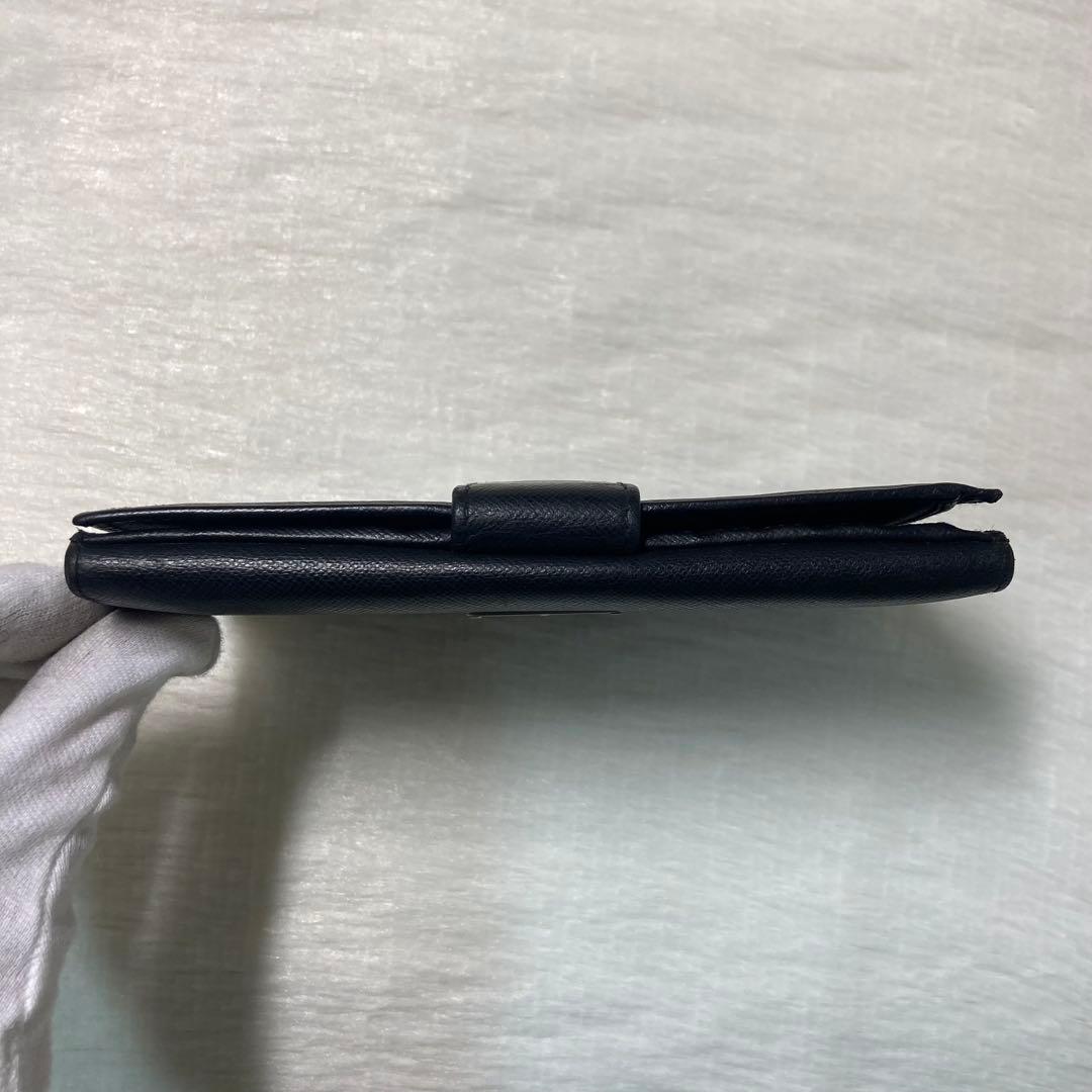 早い者勝ち　美品　PRADA プラダ　二つ折り　折りたたみ　フラップ　三角ロゴ