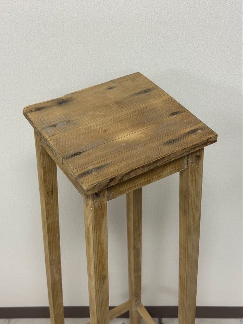 Krank 木製花瓶スタンド 家具雑貨