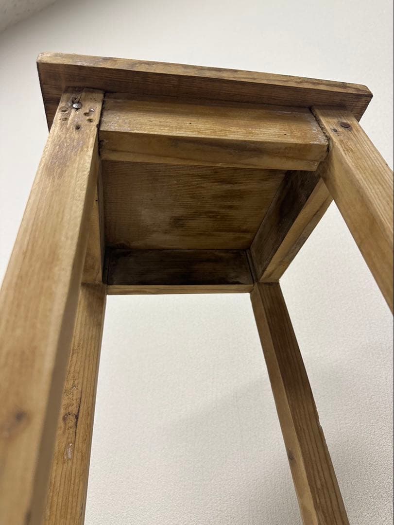 Krank 木製花瓶スタンド 家具雑貨