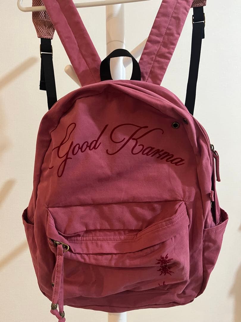 Sculptor ピンク 刺繍リュックサック（新品タグ付き）