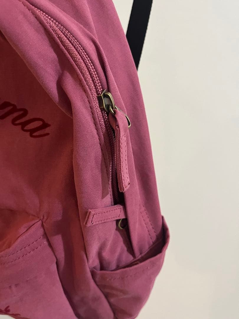 Sculptor ピンク 刺繍リュックサック（新品タグ付き）