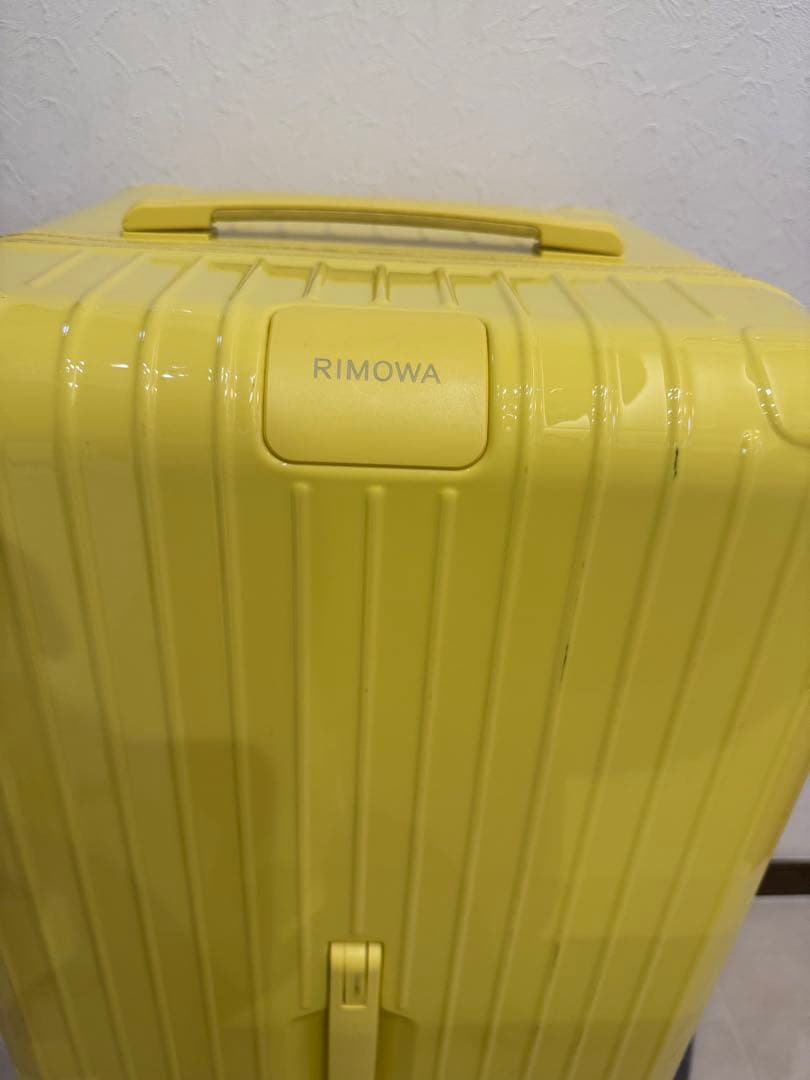 【リモワ】エッセンシャルトランクプラス　シロトン