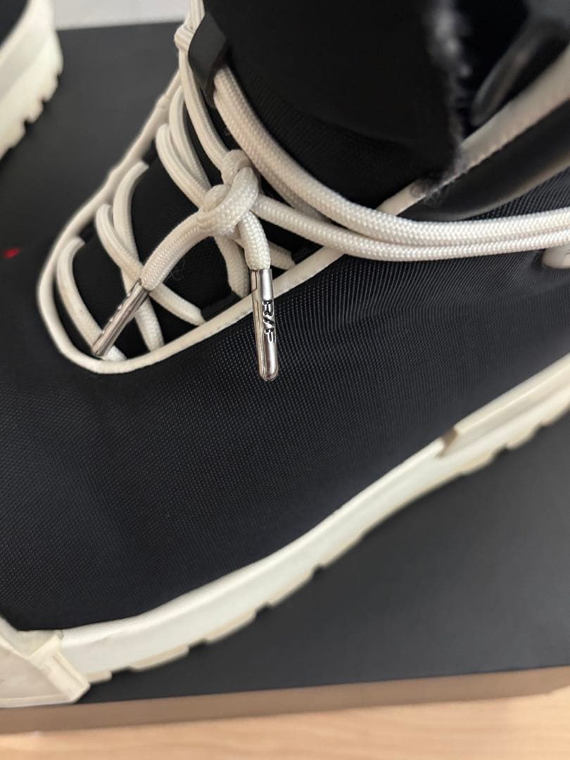 f*n様 R/F ホワイトスニーカー26.5