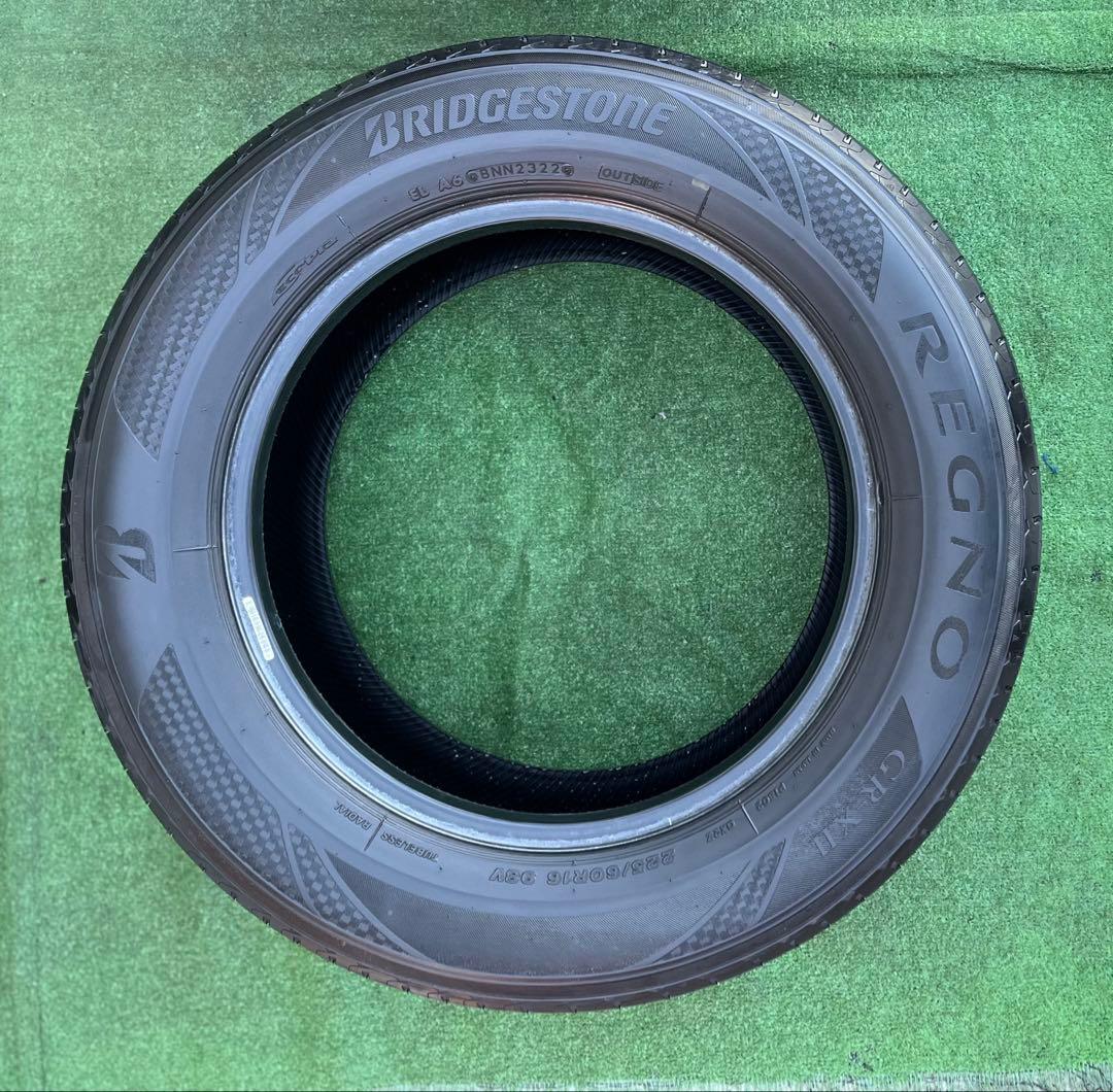 225/60 R16、BRIDGESTONE REGNO GRX-II、22年