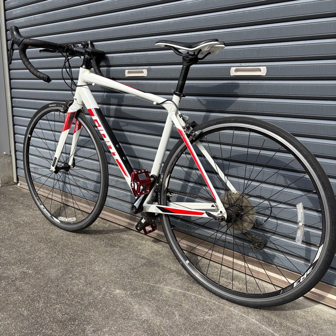 【GIANT】CONTEND2ロードバイク Mサイズ Claris搭載 ホワイト