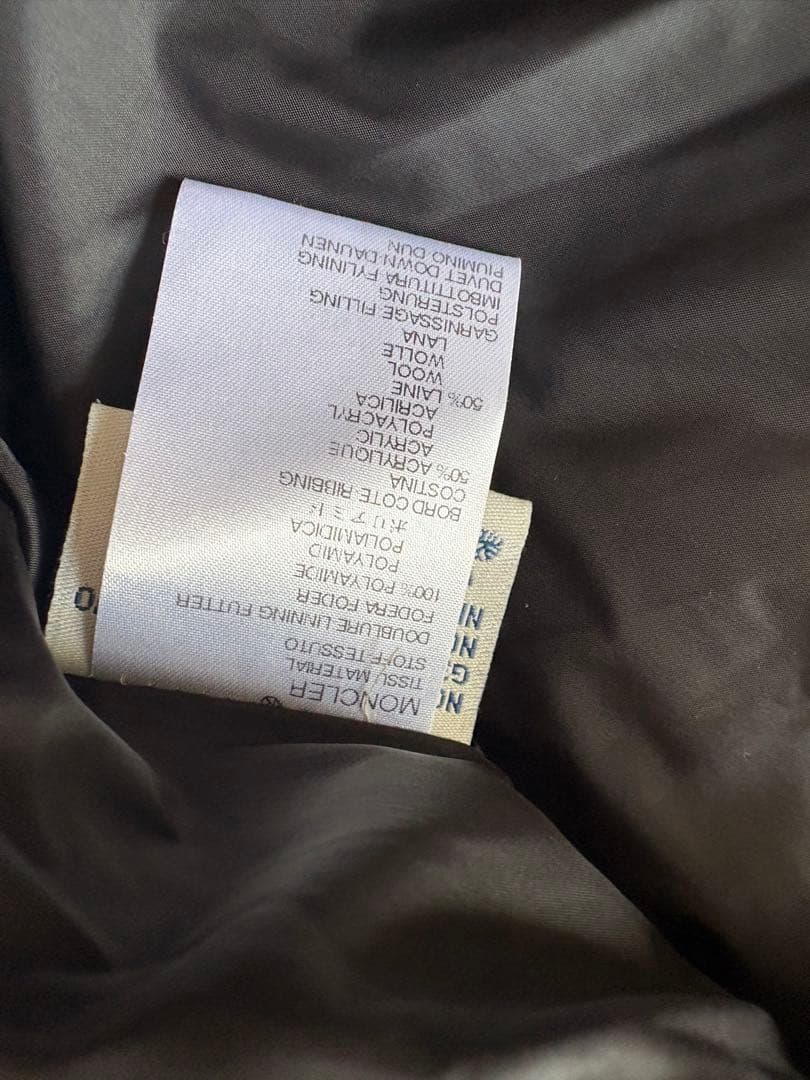 モンクレール　ダウン ファー　サイズ0 バーニーズ購入