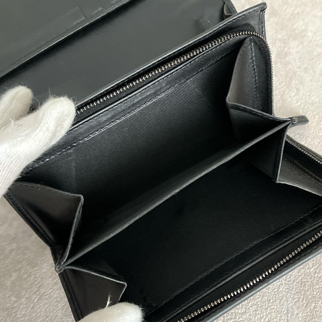 美品✨FENDI ズッキーノ FF 二つ折り財布 ブラウン レザー キャンバス