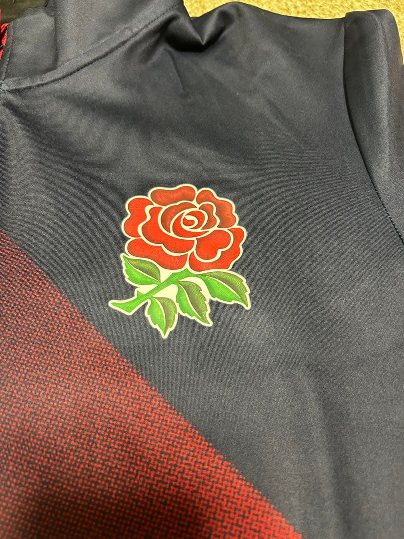 【新品未使用】Umbro ラグビー　イングランド代表トレーニングジャケット　 M