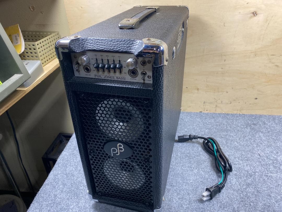 Phil jones bass briefcase 小型　ベースアンプ