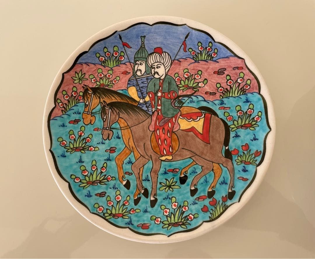 トルコ製/手描き・陶器・絵皿・プレート18cm２枚