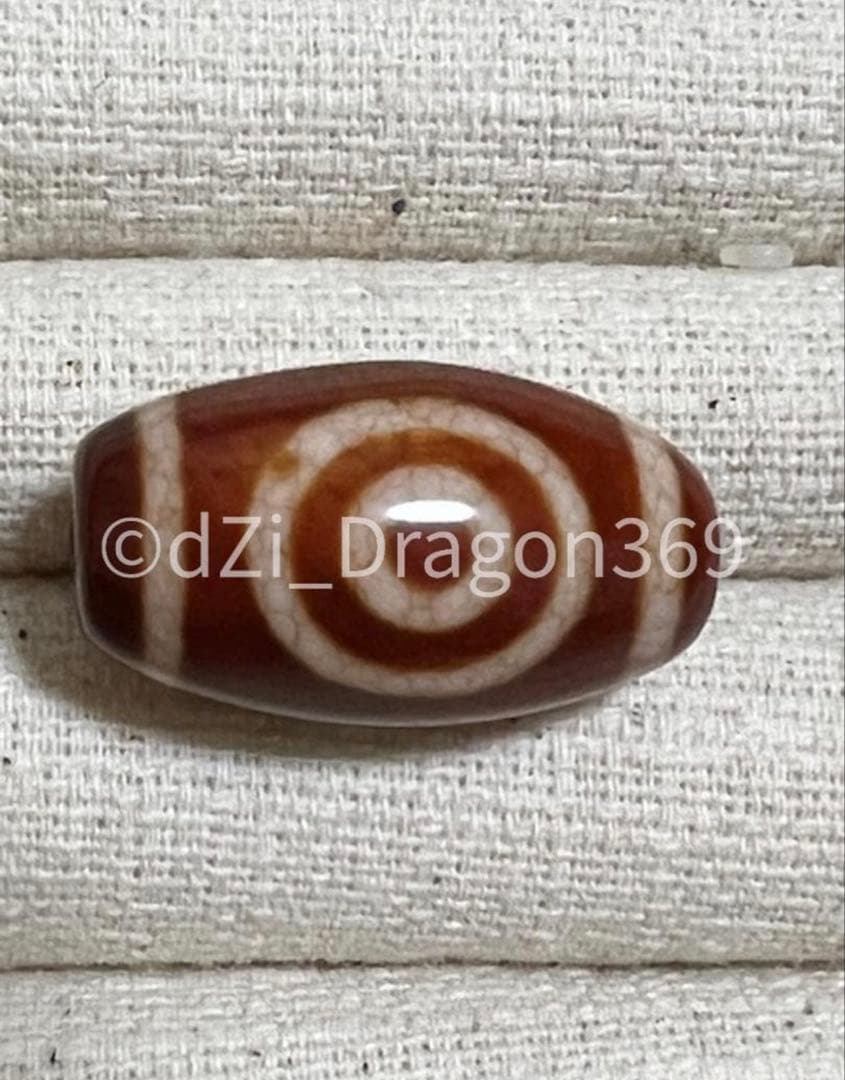dZi beads ジービーズ 上肯 玉髄 龍紋 山水天珠（二眼山水天珠）