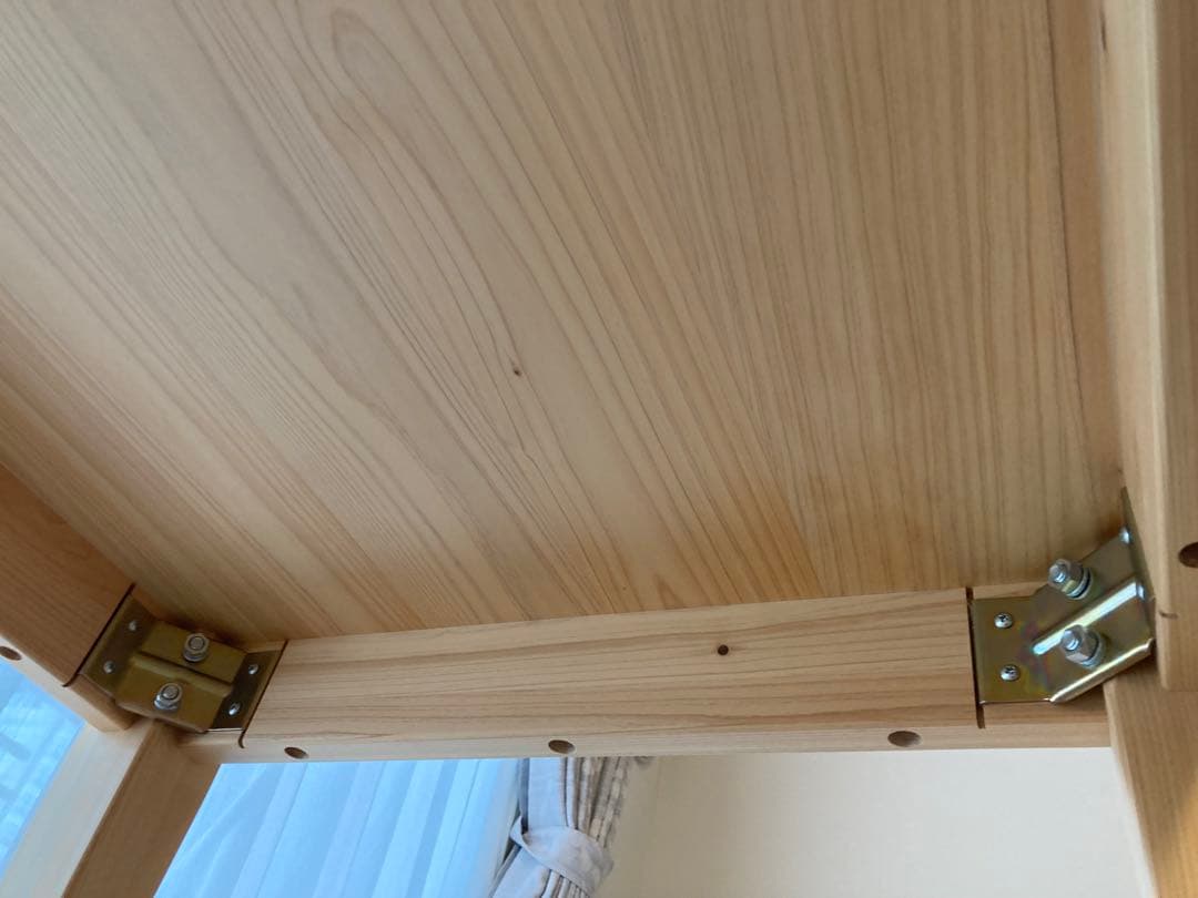 キシル　無垢材ダイニングテーブル　檜