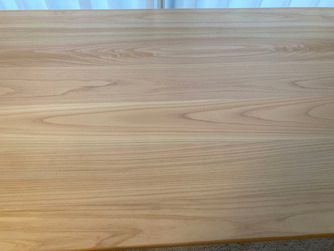 キシル　無垢材ダイニングテーブル　檜
