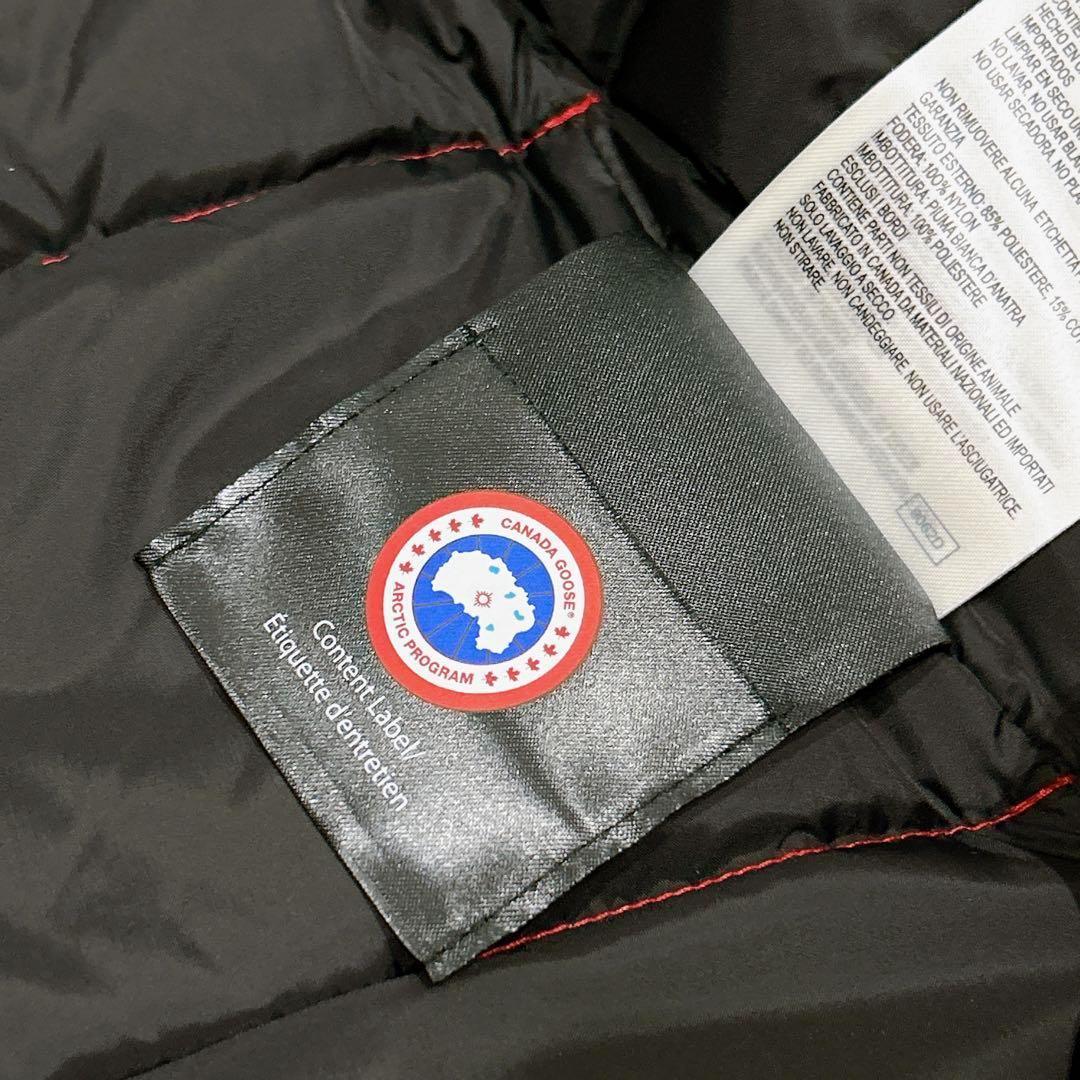 新品タグ付き✨　カナダグース　ダウンベスト　レディース　赤　レッド　S