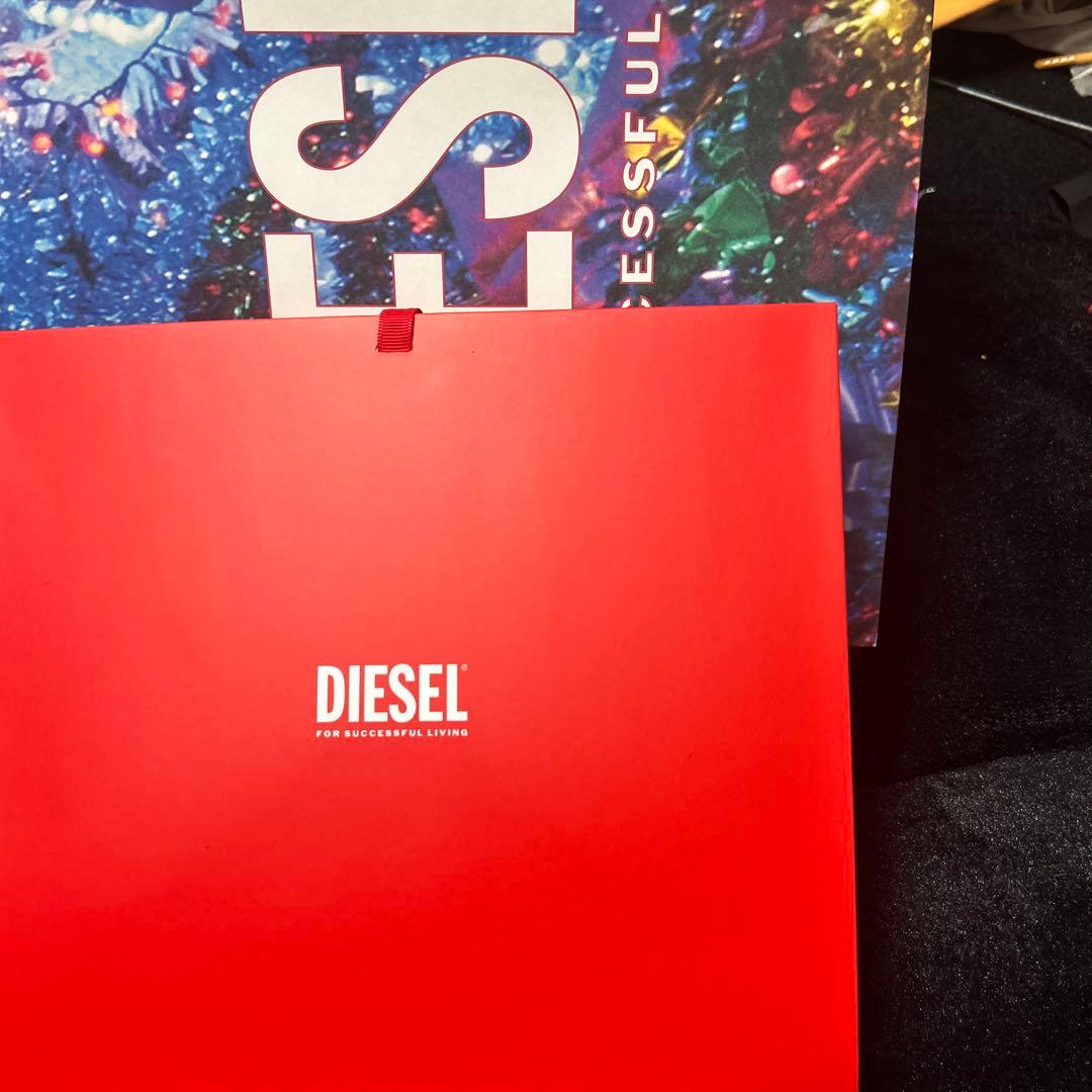 n*r様 diesel財布　革　黒