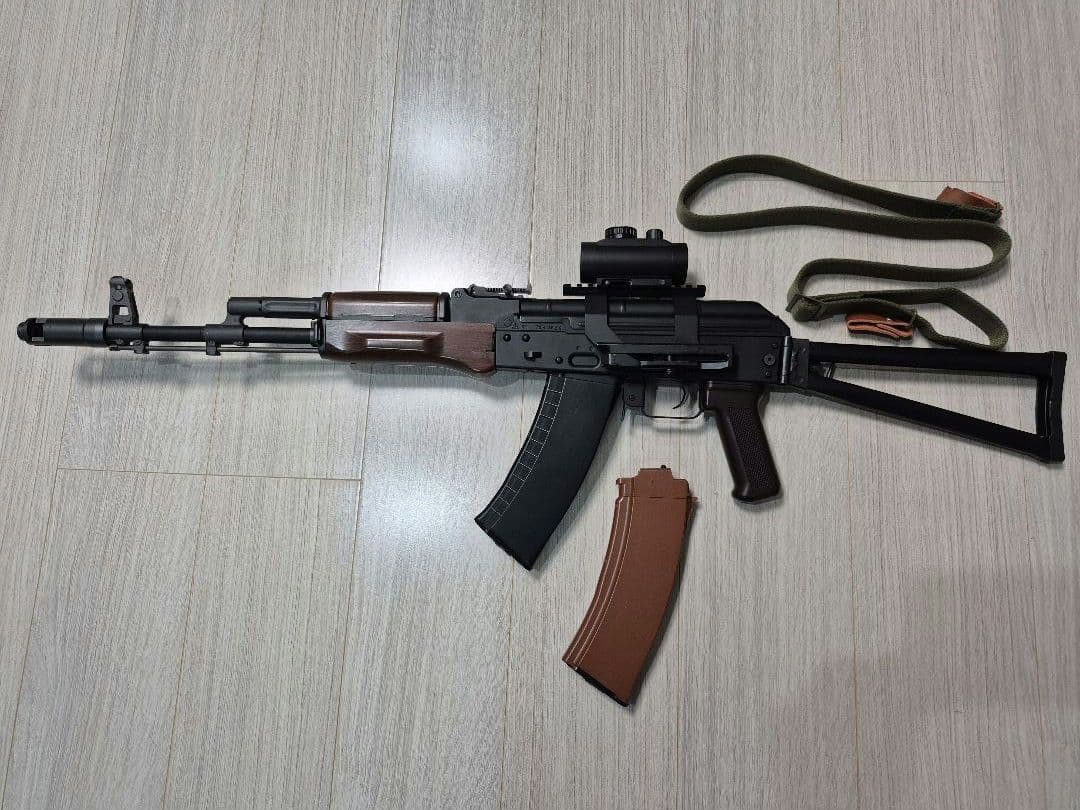 東京マルイ次世代　AKS74N　ドットサイト・スペアマガジン・レイル・スリング