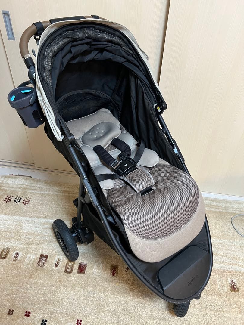 Aprica ベビーカー スムーヴプレシャス