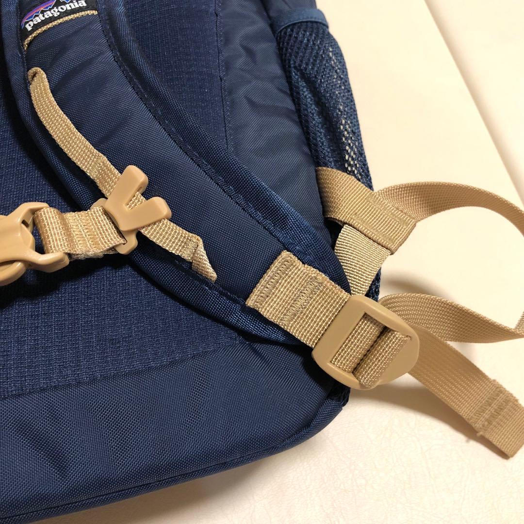 パタゴニア　patagonia キッズ リュック レフュジート　ネイビー 18L