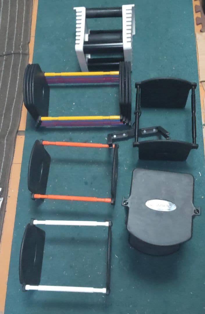 ブロック ダンベル 1個 50ポンド？ ウレタン コーティング？ 0.5キロ刻