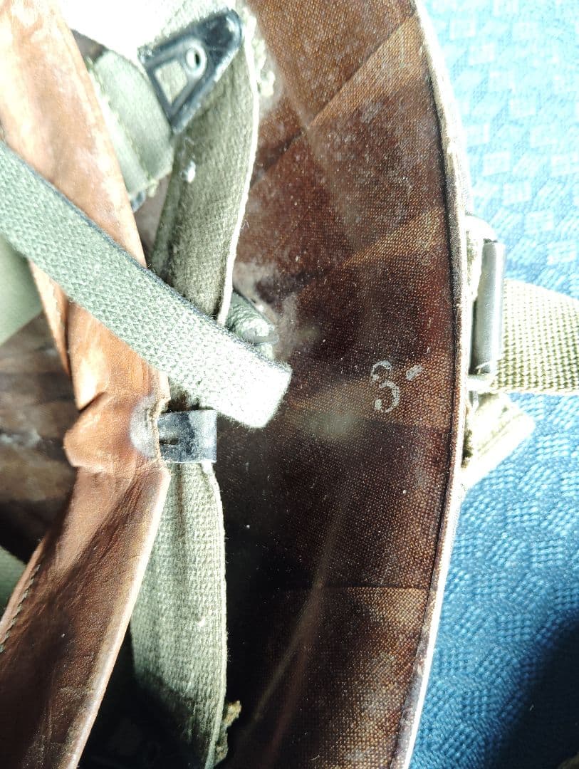 米軍放出　本物　M1ヘルメット