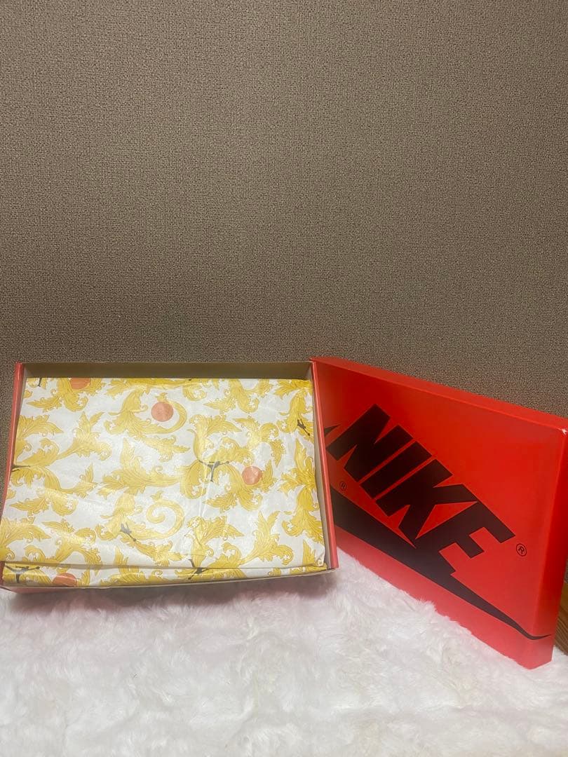 NIKE ナイキ　エアジョーダン1 ハイ　プラリネ　ホワイト　ベージュ　白