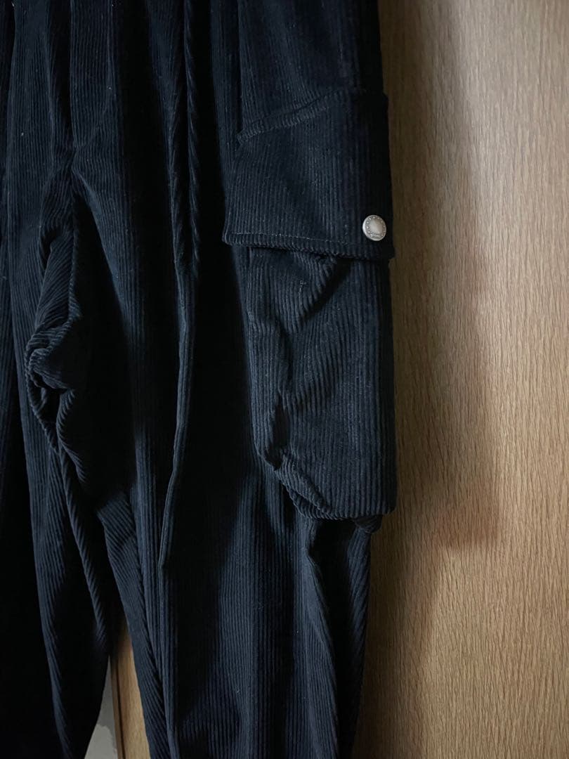 【未使用に近い】glamb コーデュロイディフォームパンツ　M ブラック