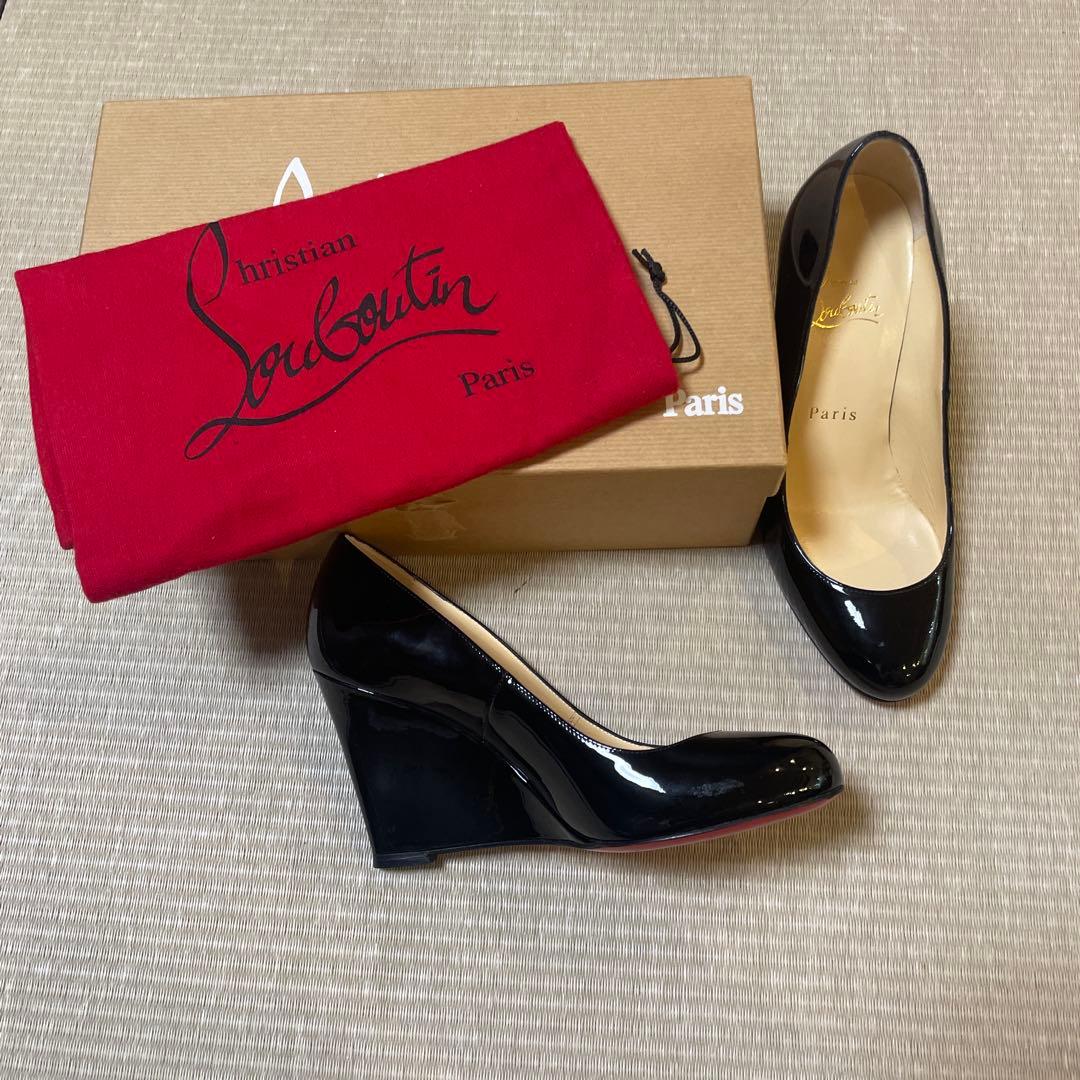 クリスチャン ルブタン パンプス新品