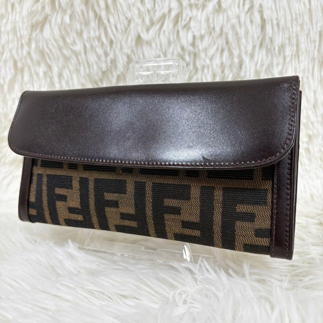 未使用級✨ FENDI フェンディ ズッカ柄 ロングウォレット 長財布 折り財布