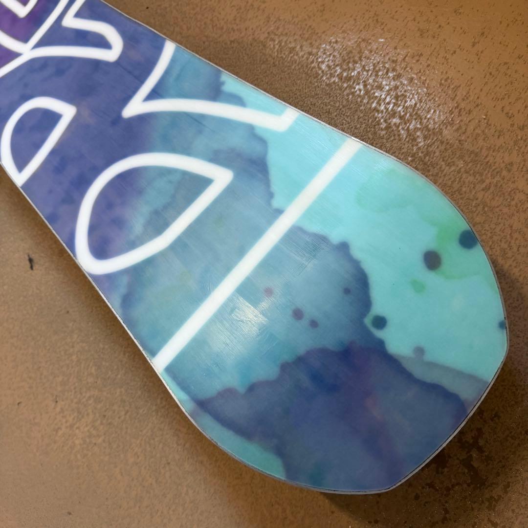 訳アリ格安出品！大人気ボード！ HEAD ダブルキャンバー ROSE 138