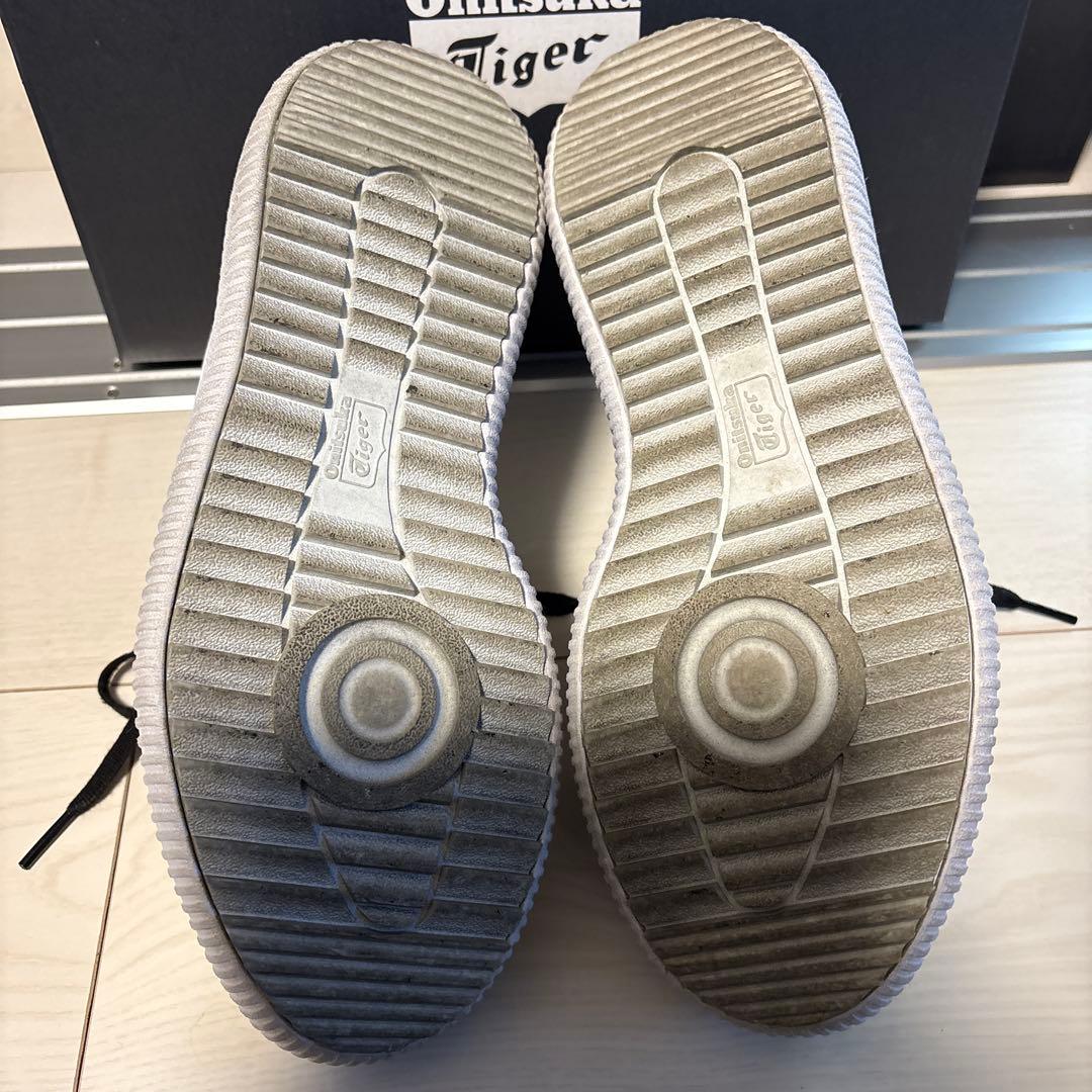 Onitsuka Tigerオニツカタイガー　DELECITYデレシティ25.5
